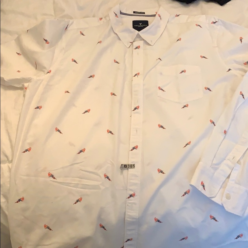 American Eagle Men’s Button Down